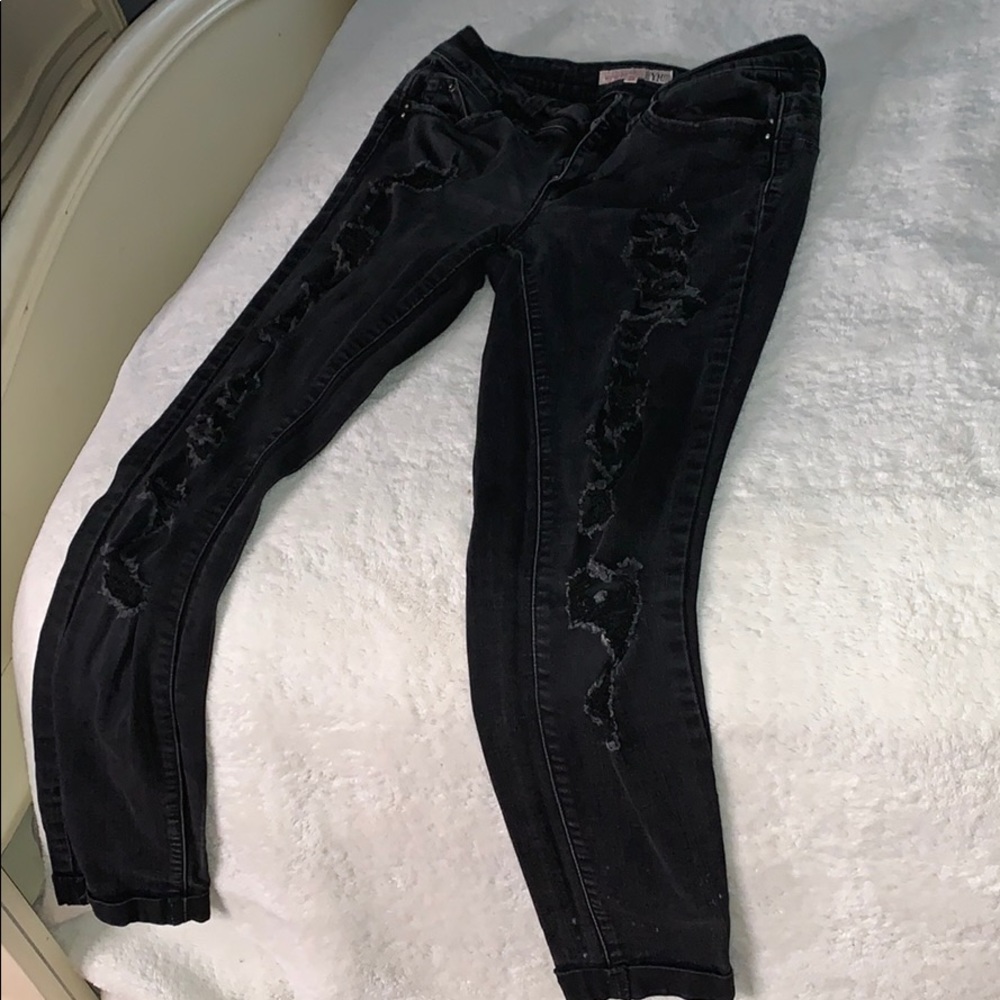Black ripped jeans